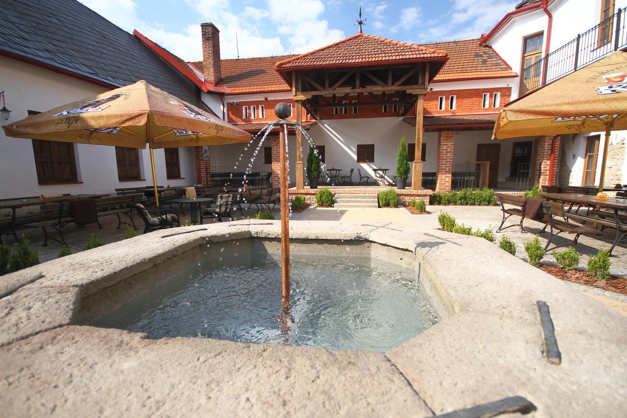 Hotel Na Zamecku Ústí nad Orlicí Zewnętrze zdjęcie
